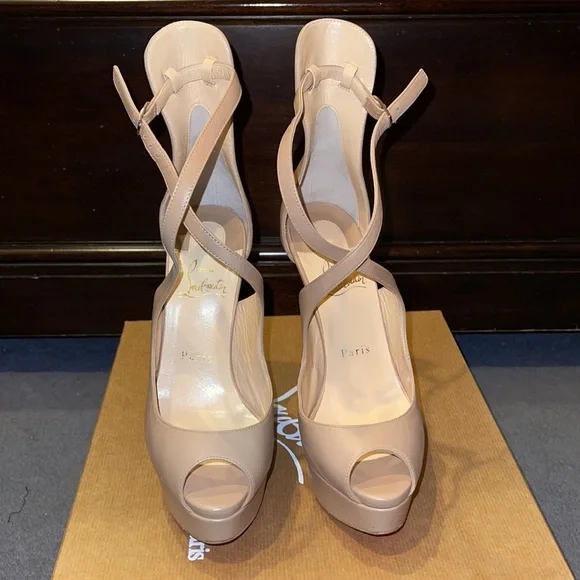 (SOLD) CHRISTIAN LOUBOUTIN PLATFORM PUMPS - Picture 3 of 5